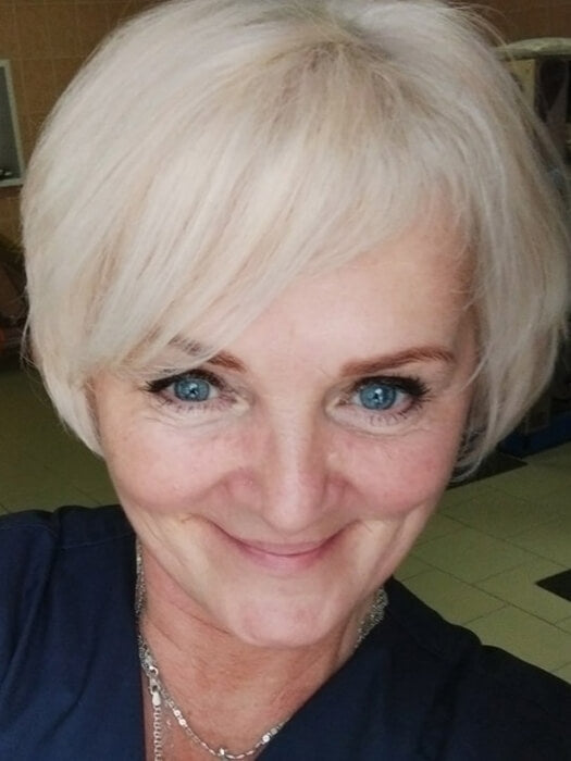 Very Short Bob Paltinum Synthetic Wigs By imwigs®