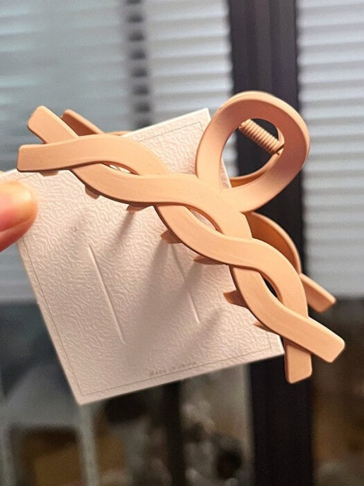 Fashionable Alligator Clip